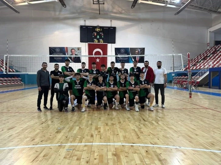 Solhan’ın voleybol takımı Türkiye finallerinde
