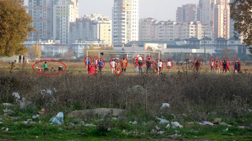 Bursa'da kısıtlamada 27 kişi futbol maçında