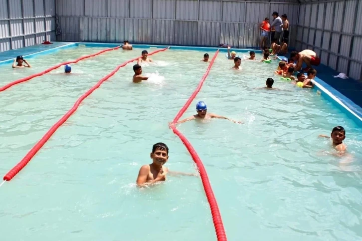 Sultanhanı’nda çocukların yüzme havuzu hayali gerçek oldu

