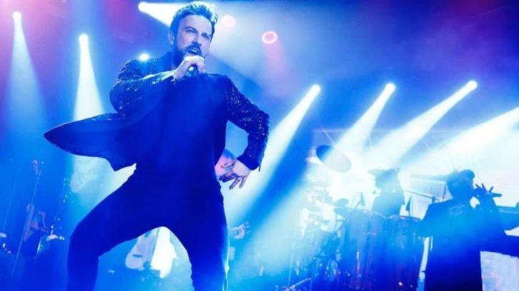 Tarkan, yılbaşı akşamı şarkı başına 475 bin TL kazandı 