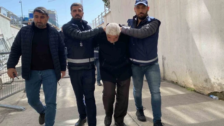 Tartışma sırasında polisi öldüren baba ve oğlu tutuklandı
