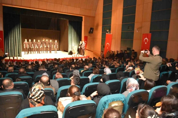 Tatvan’da "18 Mart Çanakkale Zaferi ve Şehitleri Anma Günü" programı
