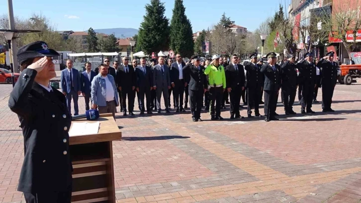 Tavşanlı’da polis haftası çelenk sunumu ile başladı
