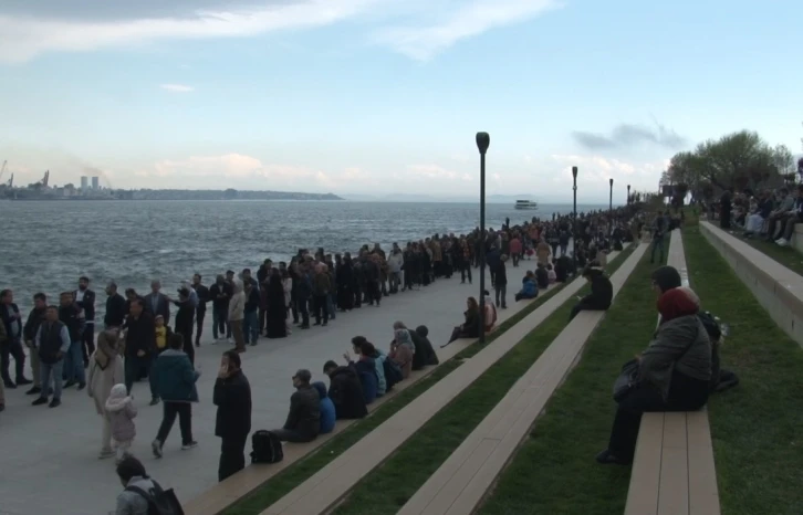 TCG Anadolu gemisinde bayram yoğunluğu
