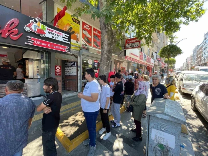 Tekirdağ’da bedava döner kuyruğu
