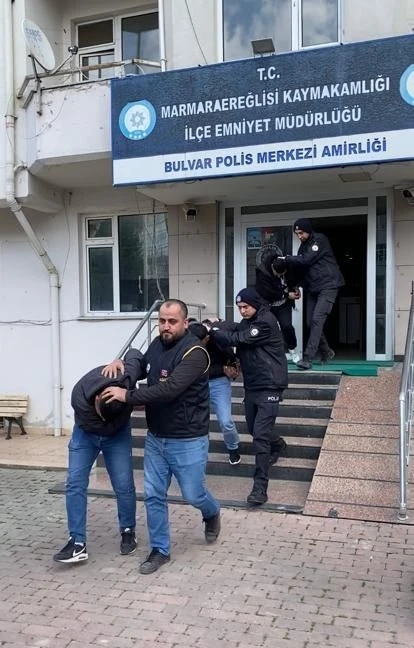 Tekirdağ’da ev kundaklayan 3 kişi yakalandı
