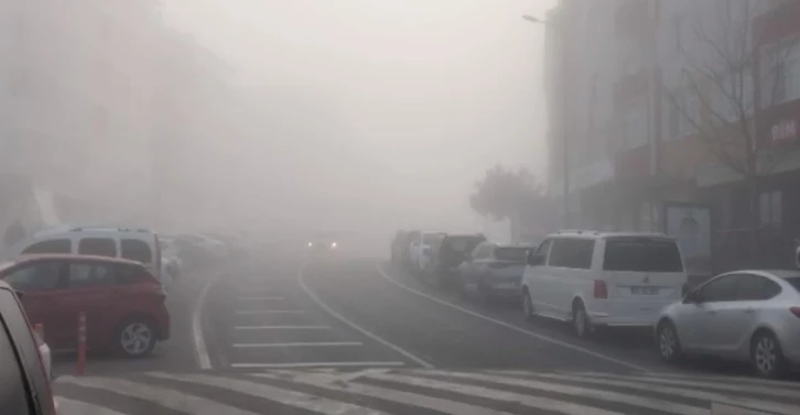 Tekirdağ’da yoğun sis öğle saatlerine kadar etkili oldu
