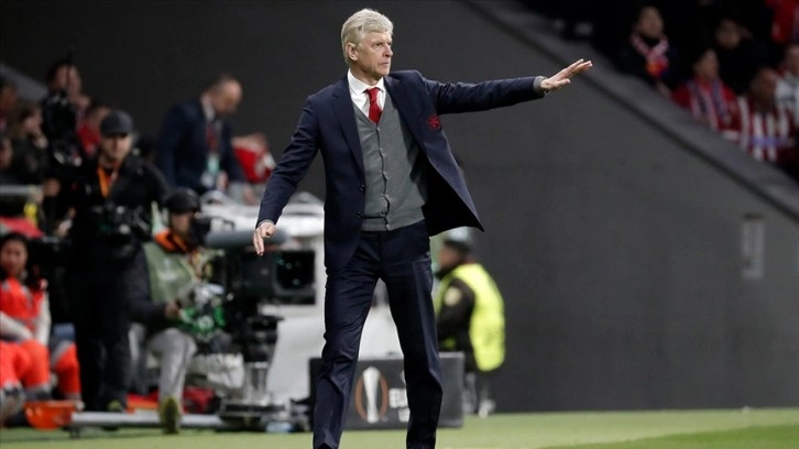 Teknik direktör Arsene Wenger'den depremzedeler için yardım çağrısı