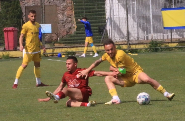 TFF 3. Lig: Belediye Derincespor: 0 - Edirnespor: 0
