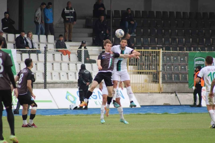 TFF 3. Lig: Efeler 09 SFK: 0 - Sapanca Gençlikspor: 0
