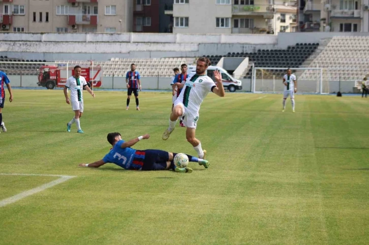 TFF 3. Lig: Efeler 09 SFK: 2 - Beyoğlu Yeni Çarşı Spor: 2
