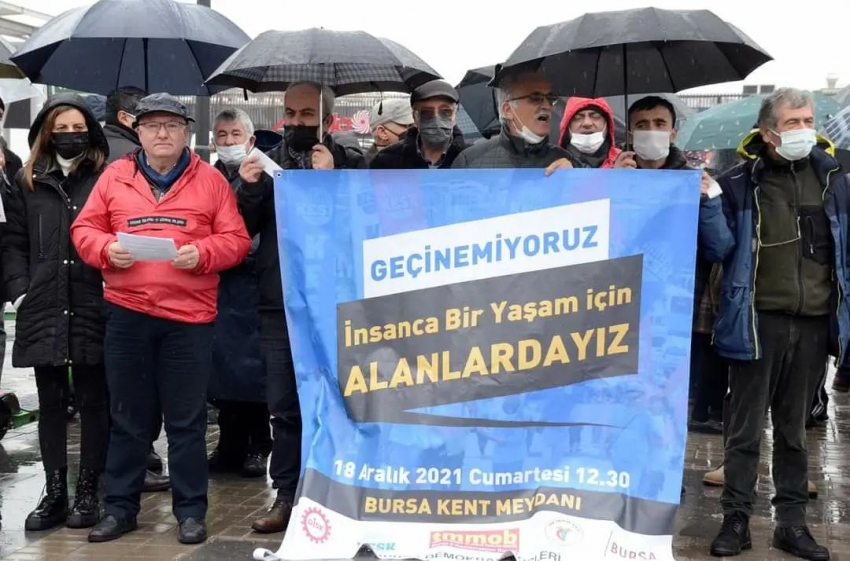 Bursa'da sendika ve akademik odalar ‘Geçinemiyoruz’ dedi