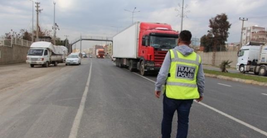 Ülke genelinde 500 bine yakın zanlı yakalandı