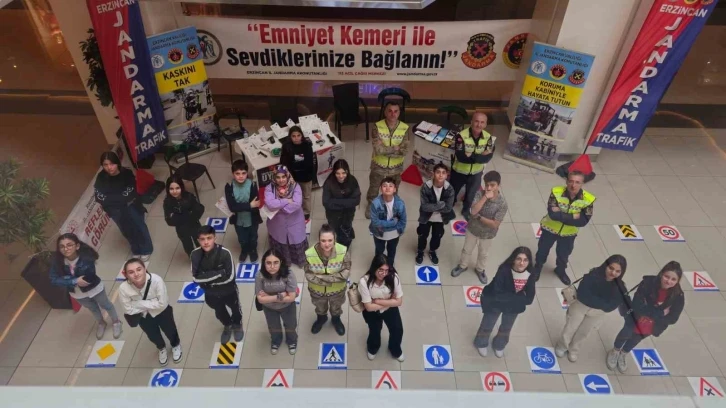 Trafik Haftası kapsamında bilgilendirme faaliyetleri yapıldı
