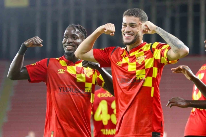 Trendyol Süper Lig: Göztepe: 2 - Bodrum FK: 0 (İlk yarı)
