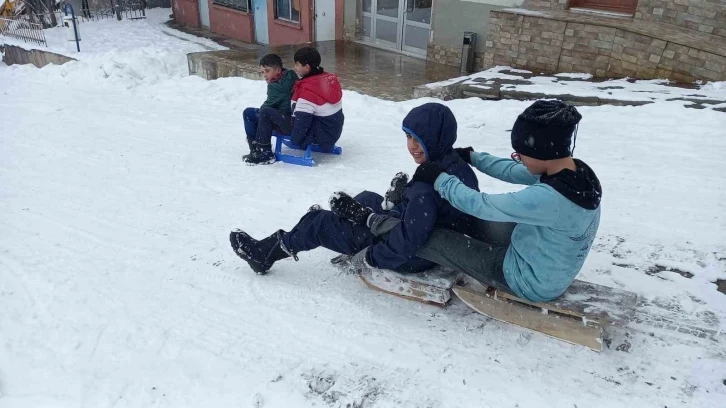 Tunceli’de okullara kar tatili
