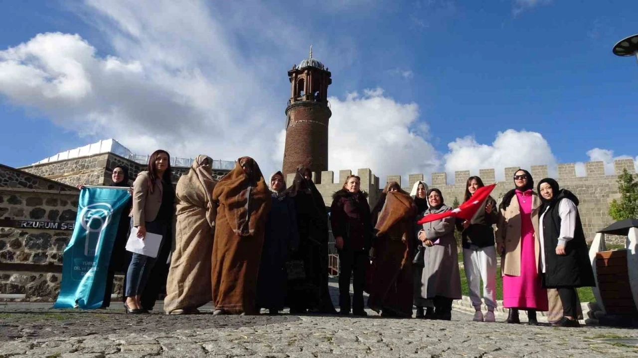 Türkiye Dil ve Edebiyat Derneği Erzurum Şubesi Kadın Kolları: "Ehram Erzurum’dur, Erzurum bir şehirden öte vatandır, mülk-i İslamdır"
