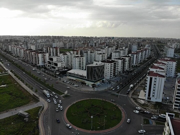 Türkiye’nin en büyüğünü yönetmeye 24 aday talip
