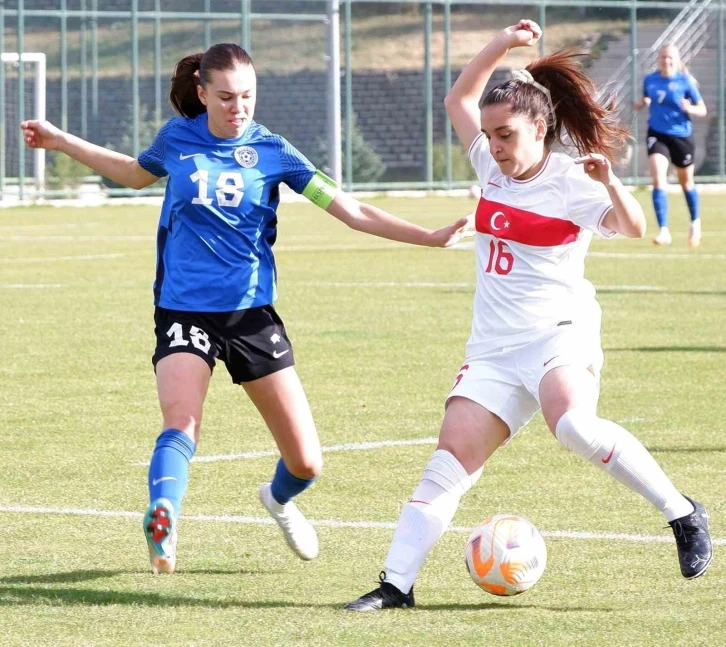 U19 Kadın Milli Futbol Takımı, Estonya’yı 3-2 yendi
