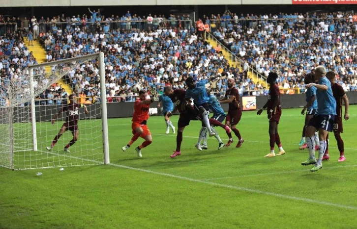 UEFA Avrupa Konferans Ligi: Adana Demirspor: 1 - CFR Cluj: 0 (İlk yarı)
