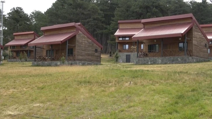 Uludağ’ın güney yamaçlarındaki yayla misafirlerine unutulmaz deneyimler yaşatıyor