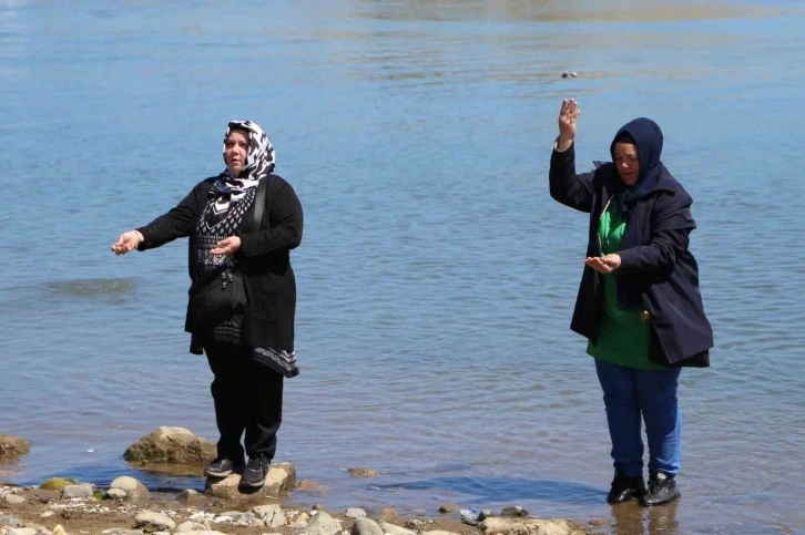 Uluslararası Aksu Festivali kapsamında yöredeki Mayıs 7’si geleneği yaşatıldı