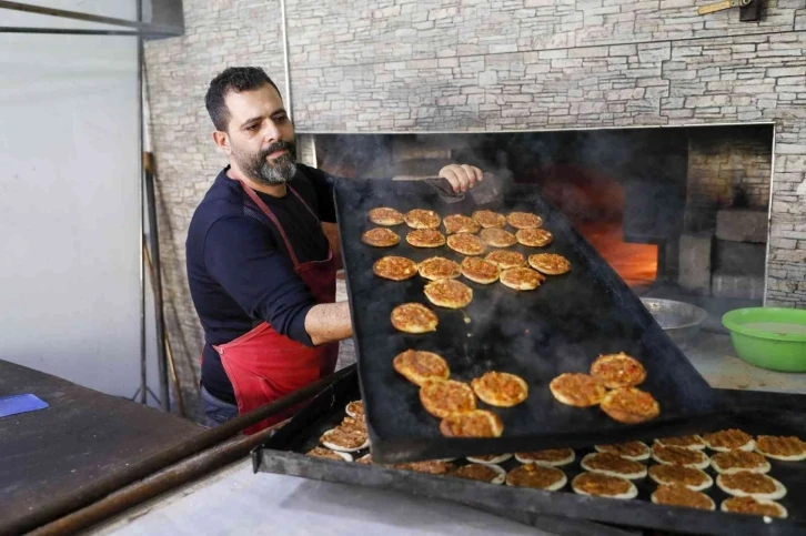 Uluslararası Tarsus Festivali, esnafı sevindirdi
