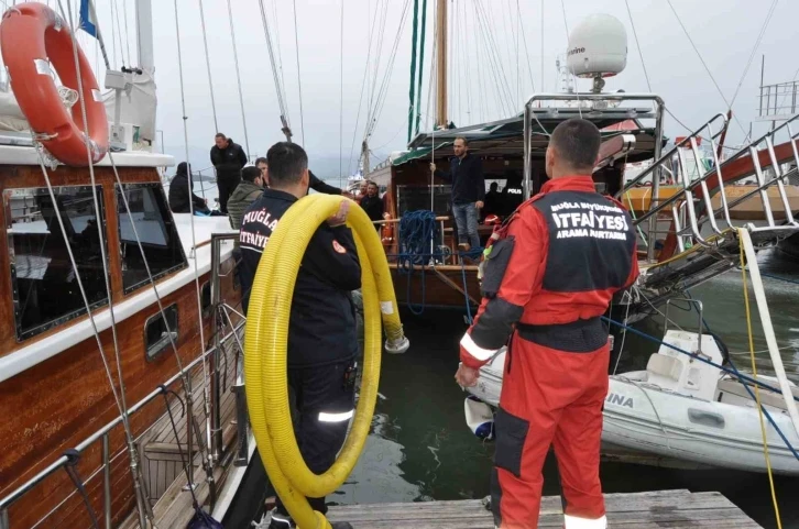 Ünlü spikerin batmak üzere olan teknesi son anda kurtarıldı