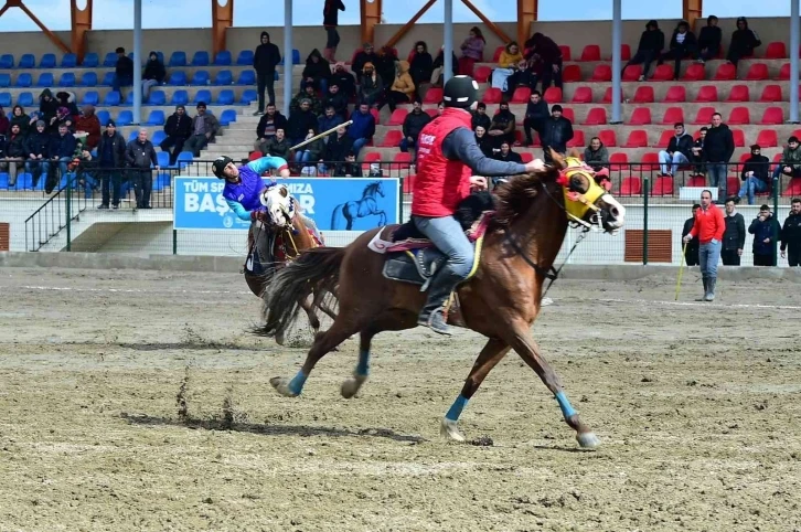 Uşak’ta 9. Cirit Turnuvası için geri sayım başladı
