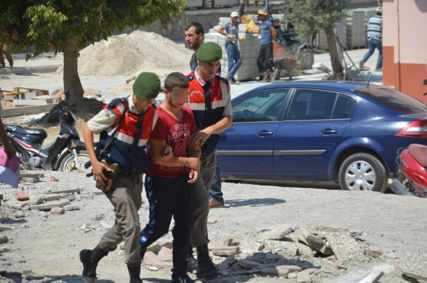 Akrabalar odun yüzünden kavga etti, 1 ölü