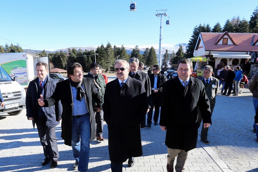 Vali Karaloğlu, Uludağ'da incelemelerde bulundu