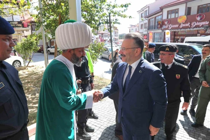 Vali Hüseyin Aksoy, Sivrihisar’da birçok ziyaret ve program gerçekleştirdi
