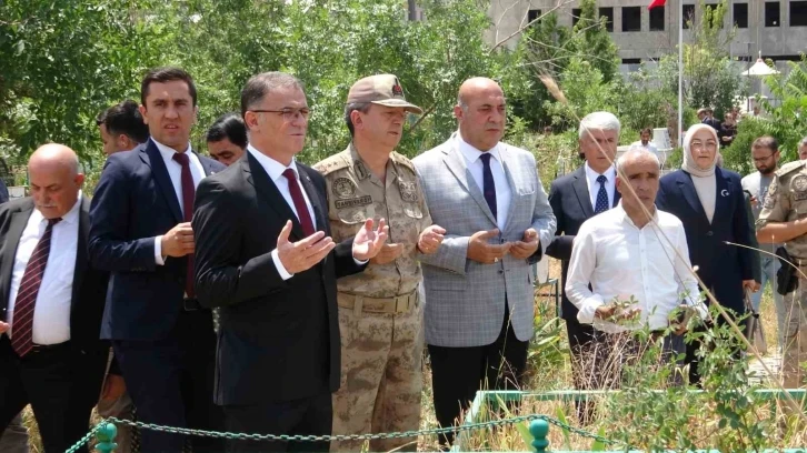 Van’da 15 Temmuz Demokrasi ve Milli Birlik Günü
