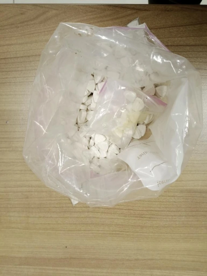 Van’da 475 adet ecstasy hap ele geçirildi
