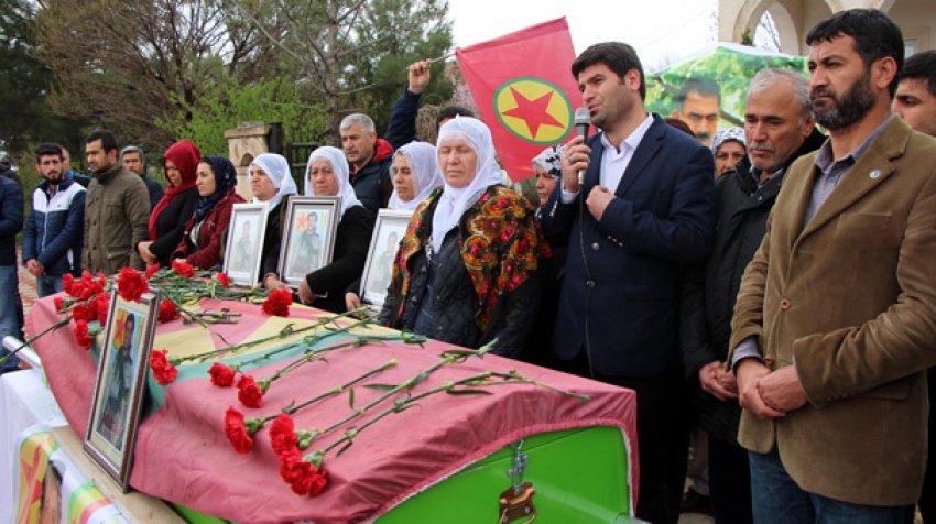 HDP'li 2 vekil PKKlının cenazesine katıldı