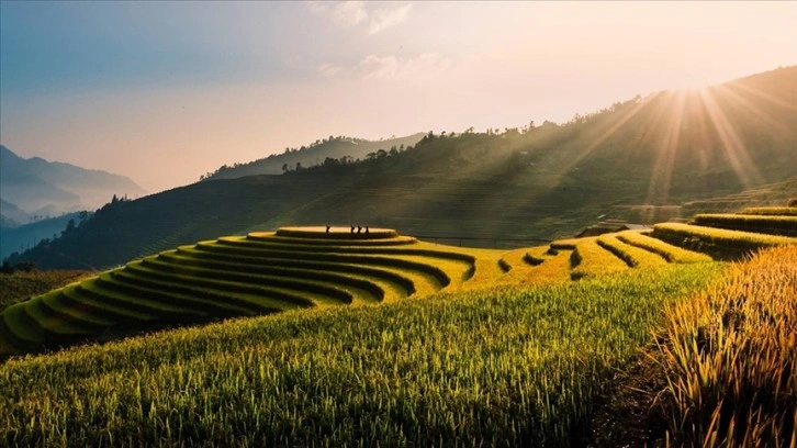 Vietnam ve Laos, tarihlerinin en sıcak günlerini yaşıyor