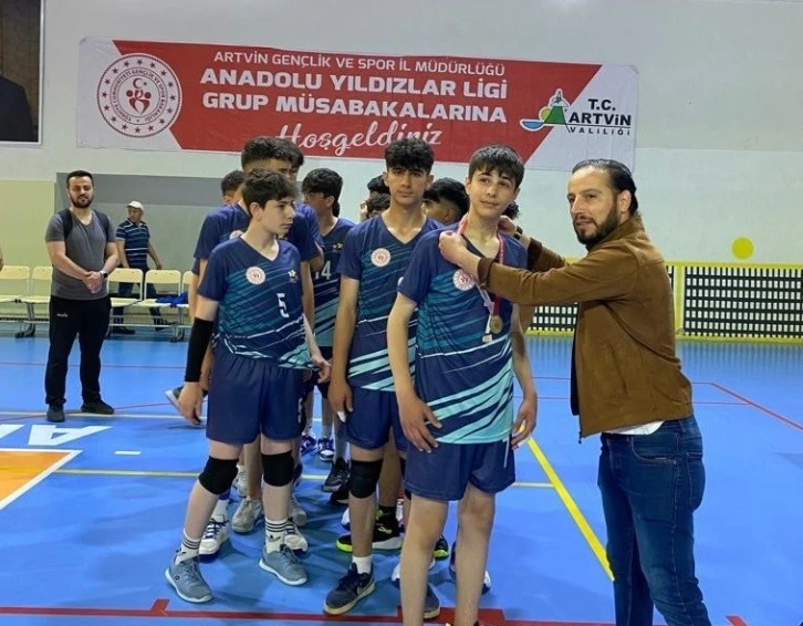 Voleybolda Aşkale imzası
