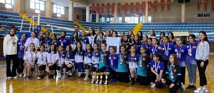 Voleybolda Aşkale rüzgarı
