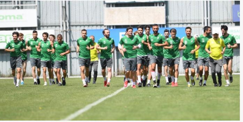 Bursaspor iki günlük izne çıktı