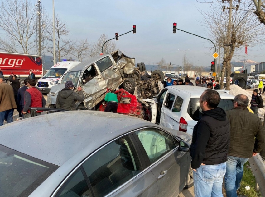 Bursa'da korkunç kaza: Çok sayıda ölü ve yaralı var