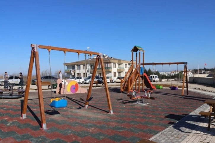 Yalova Belediyesi’nden 2 yeni park
