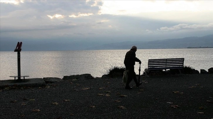 Yaşlılıkta yalnızlık, Alzheimer riskini artıyor