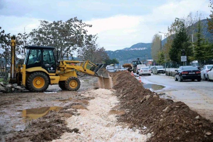 Yeni Otogar yolunda çalışmalar devam ediyor
