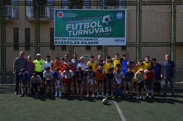 Yıldırım’da öğrenciler arası futbol turnuvası