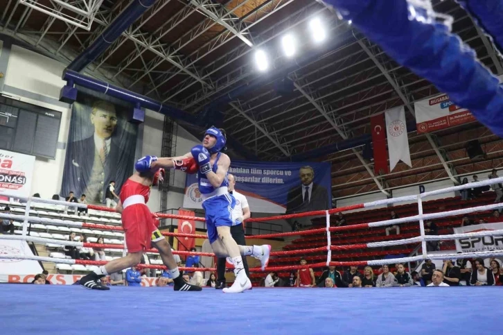 Yıldız Erkekler ve Kadınlar Türkiye Ferdi Boks Şampiyonası tamamlandı
