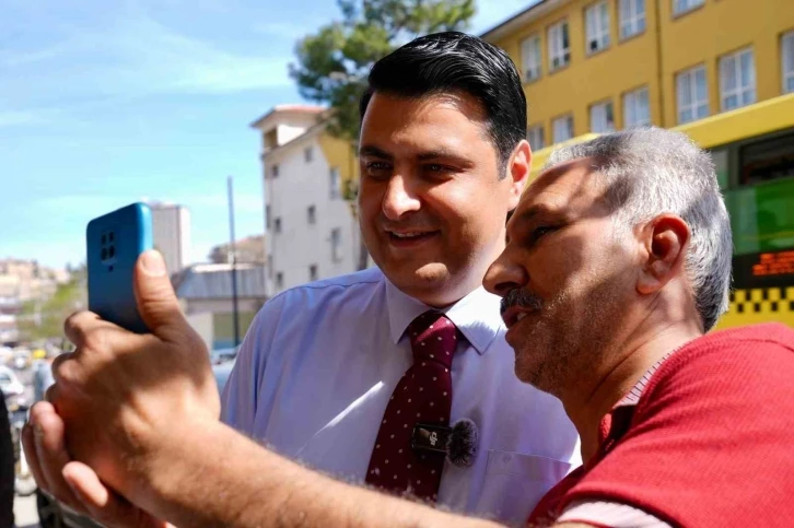 Yılmaz, “Söz verdiğimiz gibi halkın içinde olacağım”
