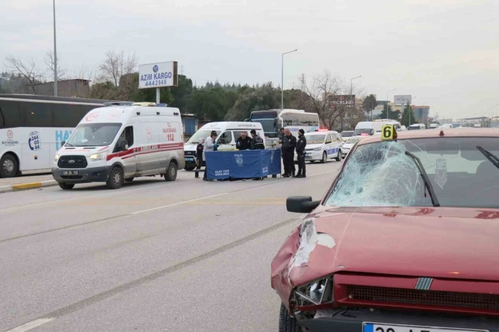 Yolun karşısına geçmek isterken aracın çarptığı yaya hayatını kaybetti
