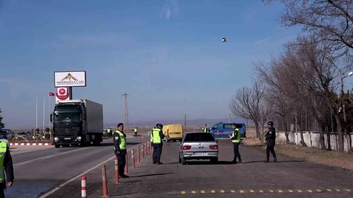 Yozgat’ta “cayrokopter” ile trafik denetimi yapıldı
