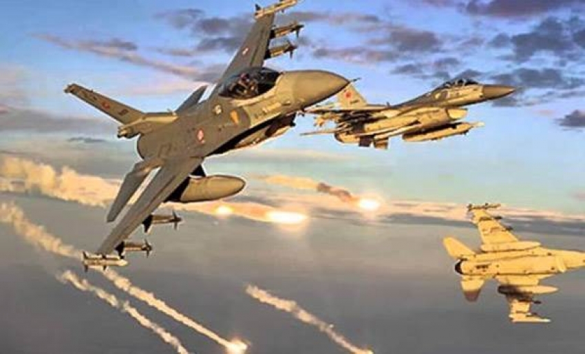 Yunan jetlerinden Türk F-16'larına taciz