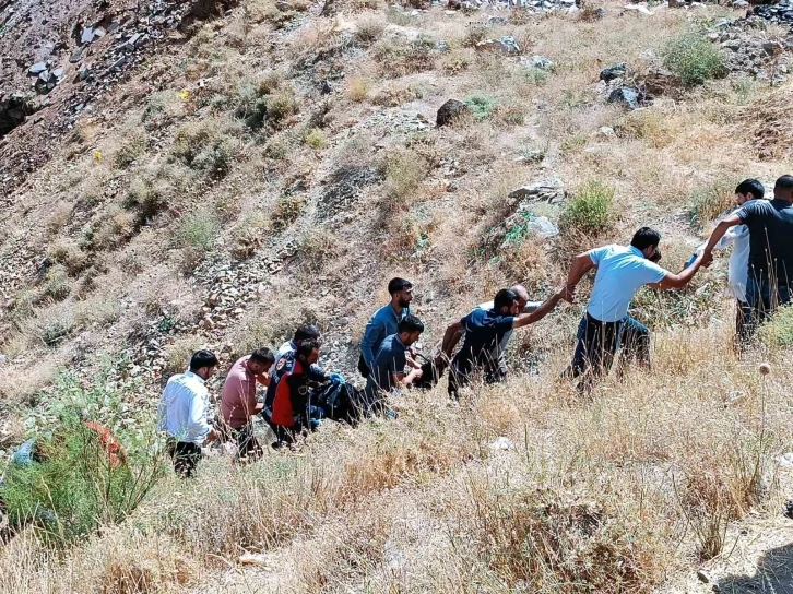 Yüksekten düşen vatandaş hayatını kaybetti
